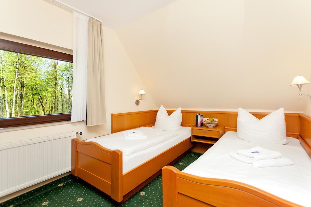 Restaurant & Hotel Baumhaus Hagen Sassnitz Phòng bức ảnh